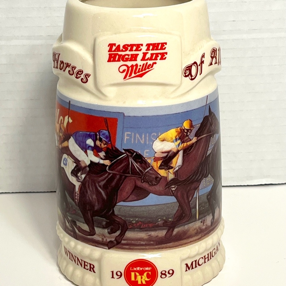 1989 DRC Detroit Race Course Racetrack Stein/Mug - Miller Beer - Waquoit horse